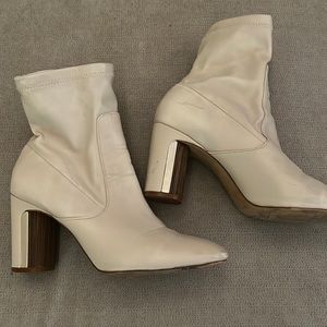 White Zara boots